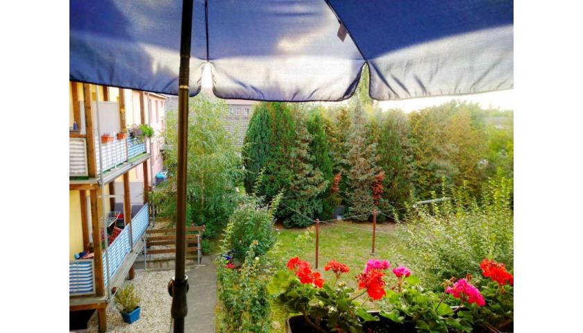 Vermietet Hübsche 2 Raum-Wohnung ca. 51 qm inkl. Balkon 2.OG mit Garten