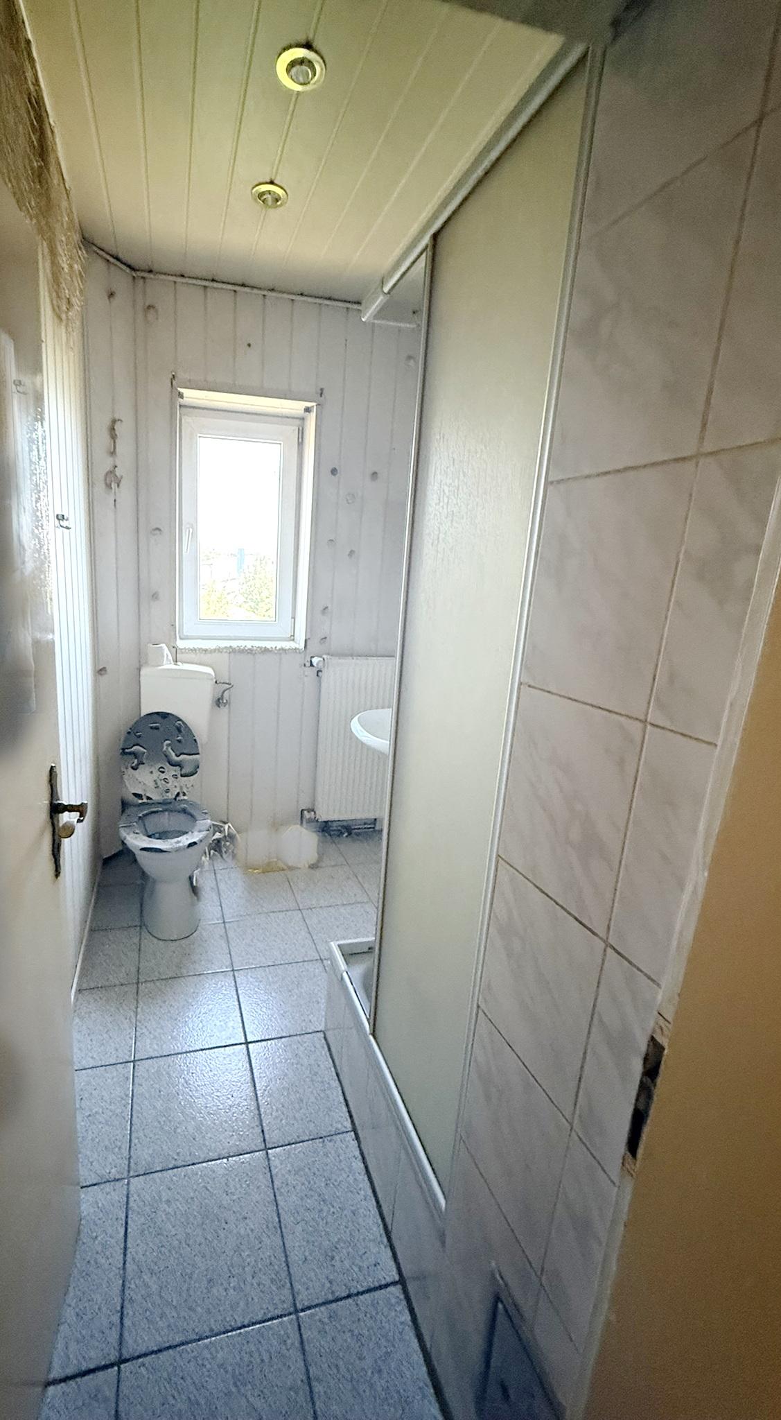 Mehrgenerationenhaus bis 3 WE möglich mit großem Grundstück in Sandersdorf — Vorschaubild 12
