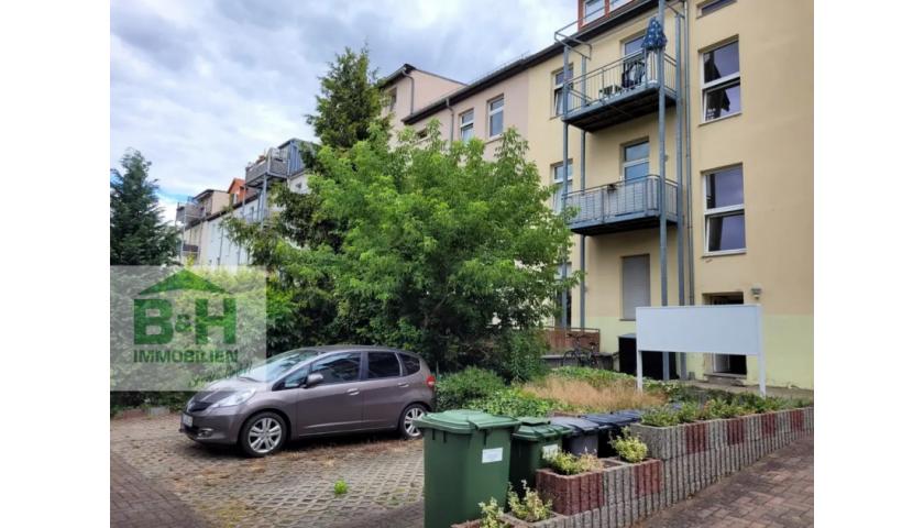 Vermietet - Dessau-Nord - 72 qm 3-Raum-Wohnung mit Balkon 1.Etage, Stellplatz möglich