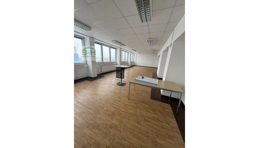 6 Monate MIETFREI in Bitterfeld - flexible Büro- und Gewerbeflächen von 40 m² bis 360 m² — Vorschaubild 2