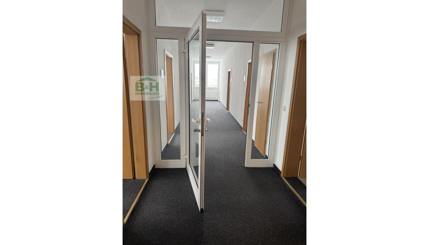 6 Monate MIETFREI in Bitterfeld - flexible Büro- und Gewerbeflächen von 40 m² bis 360 m² — Vorschaubild 8