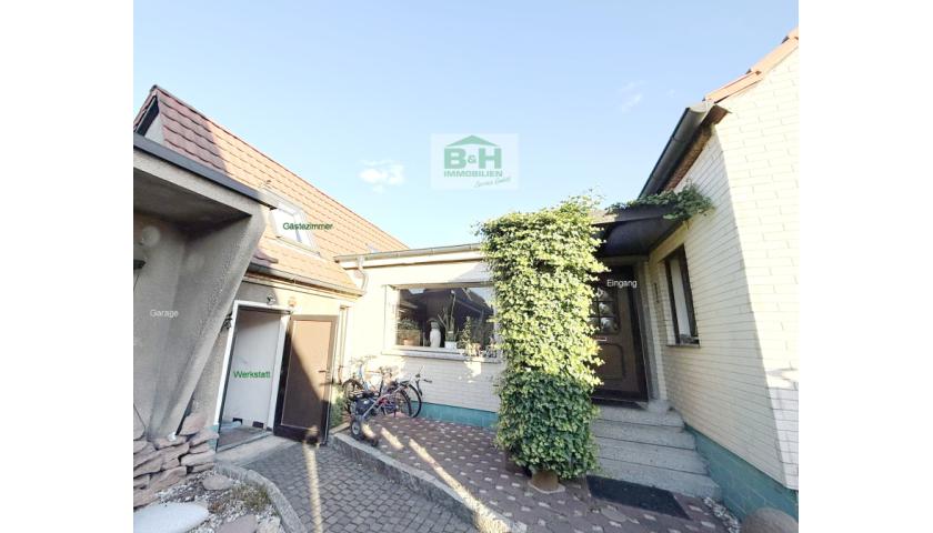 Vermietetes Eigenheim in Wolfen mit Pool und großem Garten — Vorschaubild 3