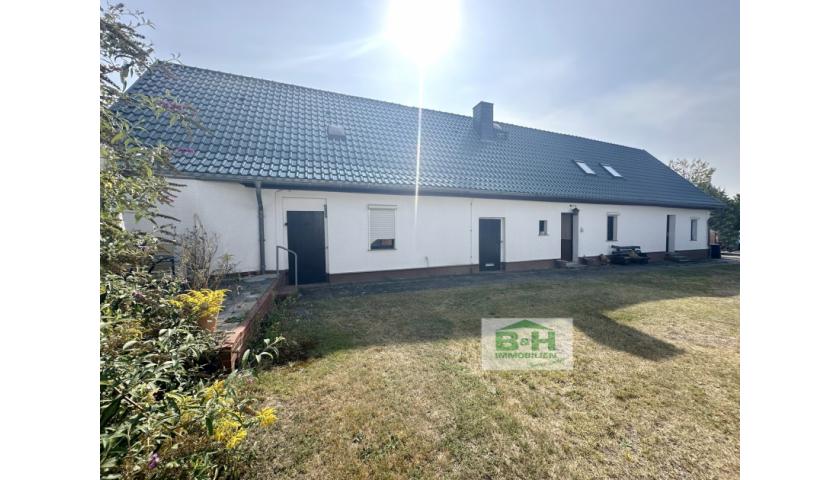 Verkauft Grosses Bauernhaus + Scheune Rtg. Dübener Heide – Grst. 1200 qm, Wfl. 160 qm/6Zi