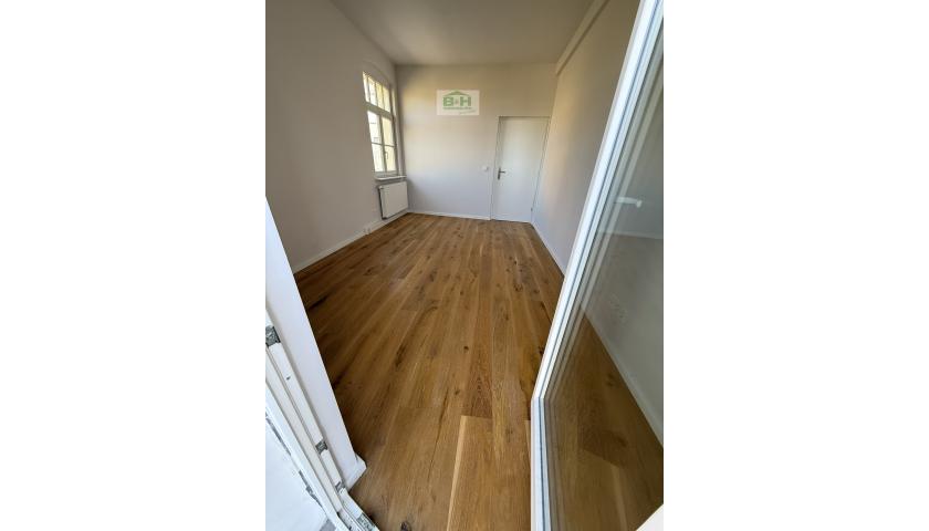 Auf Anfrage zwei Häuser + Bungalow + MFH auf 650 m² Grundstück – Top Potenzial — Vorschaubild 24