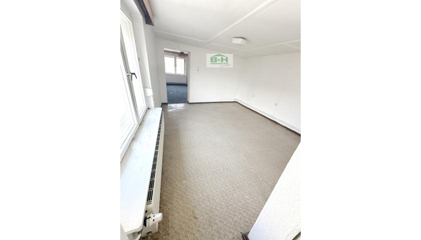 Im Angebot - bei Zörbig - preiswertes sanierungsbedürftiges Eigenheim DHH Wfl. 126 qm 4 Zimmer — Vorschaubild 11