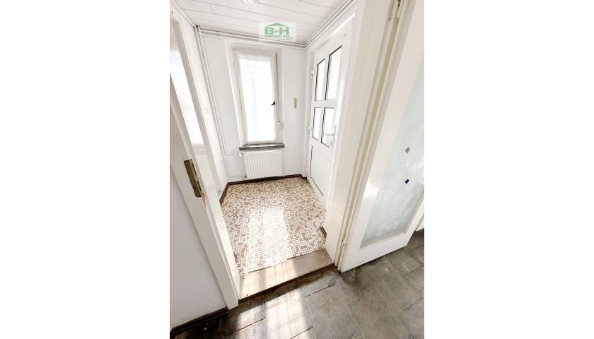 Im Angebot - bei Zörbig - preiswertes sanierungsbedürftiges Eigenheim DHH Wfl. 126 qm 4 Zimmer — Vorschaubild 13