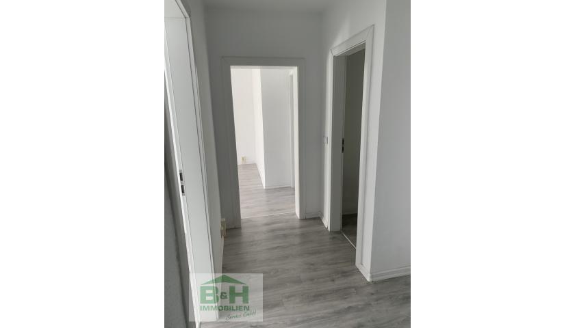 Nette 2 Raum-Wohnung 46 qm in Wolfen — Vorschaubild 2