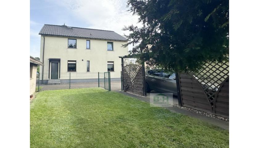 Verkauft  - Freistehendes Einfamilienhaus bei Sandersdorf – 5 Zimmer, Wfl. 130 qm, Garten ca. 800 qm, Garage TOP